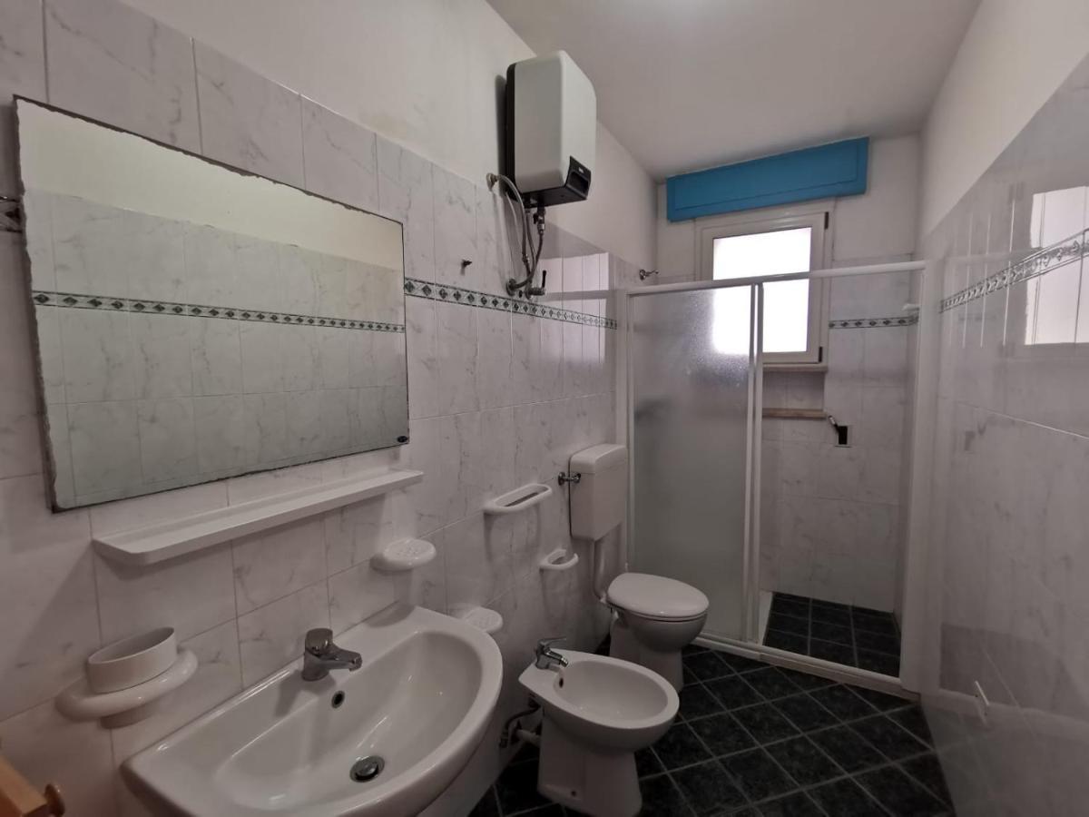 Appartamento Ghirigoro 1 Torre San Giovanni Ugento Luaran gambar