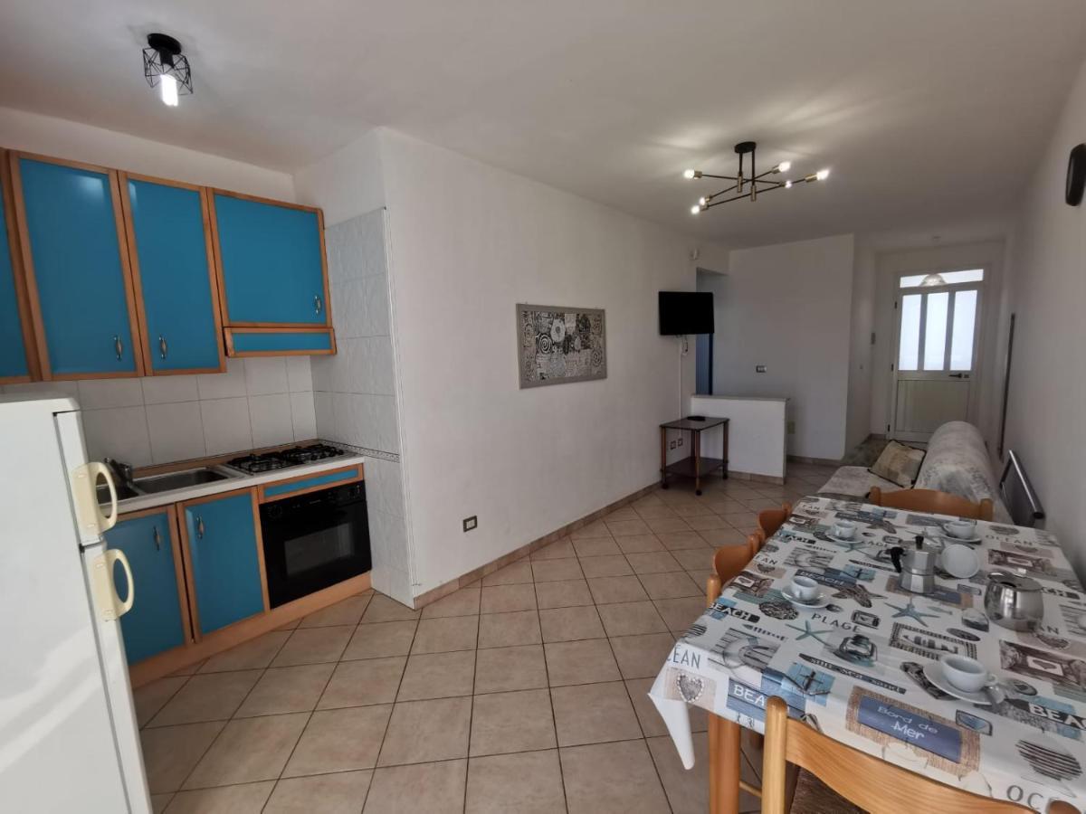 Appartamento Ghirigoro 1 Torre San Giovanni Ugento Luaran gambar