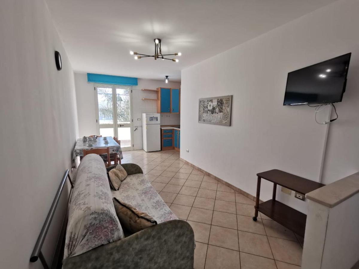 Appartamento Ghirigoro 1 Torre San Giovanni Ugento Luaran gambar